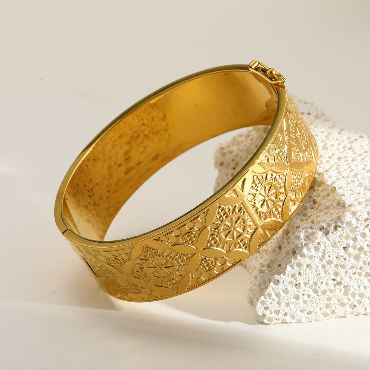 Charam bangle