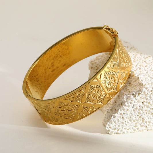 Charam bangle